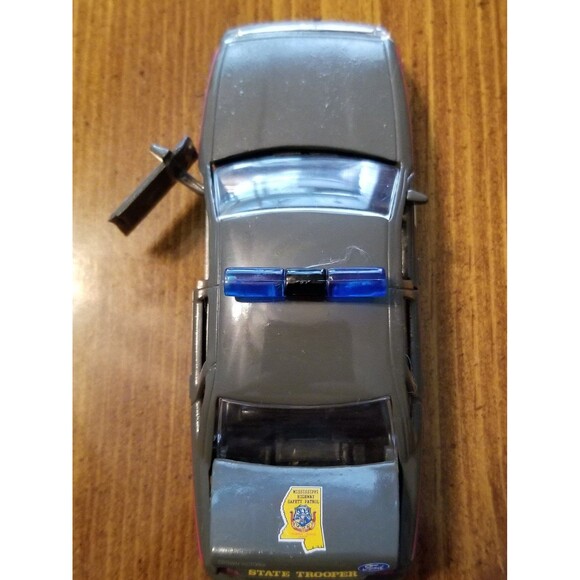 Mississippi Highway Safety Patrol Road Champs die cast police car 1:43 scale - Picture 5 of 11